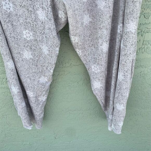 Sleep by Cacique Women's Plus Jogger Pants Gray Floral Size 22/24 - Picture 9 of 10